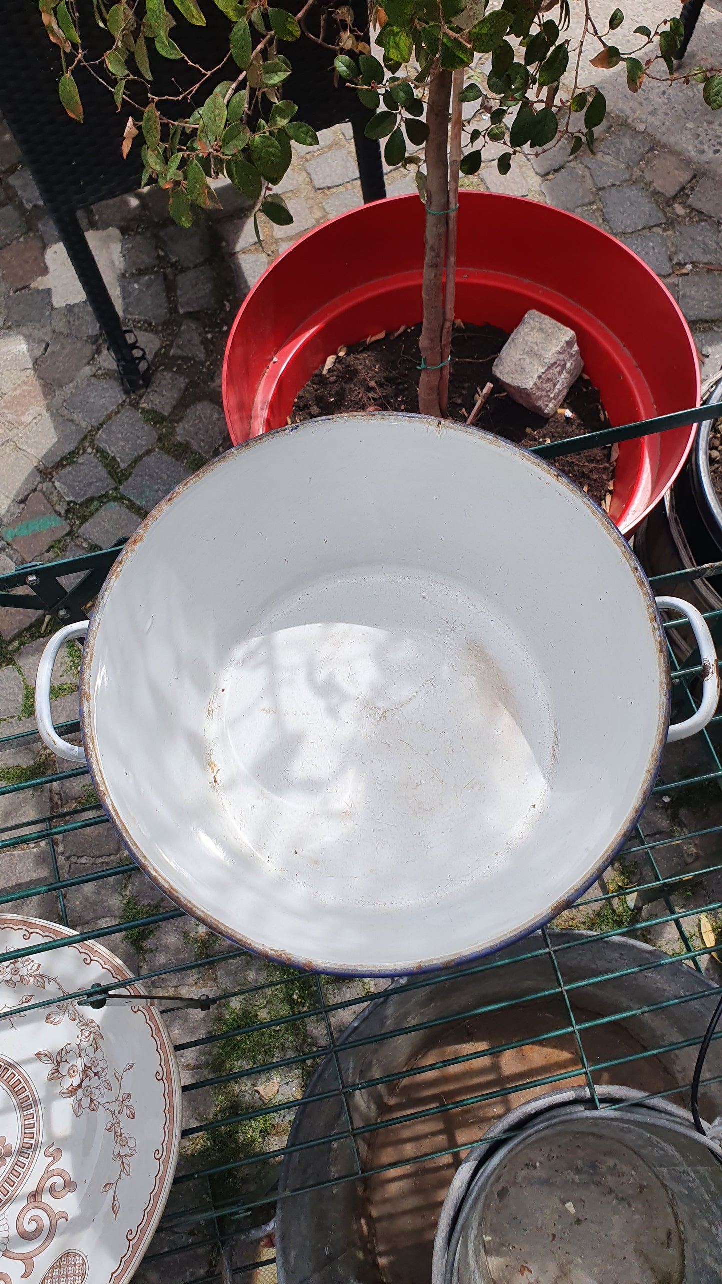 Soupière émaillée