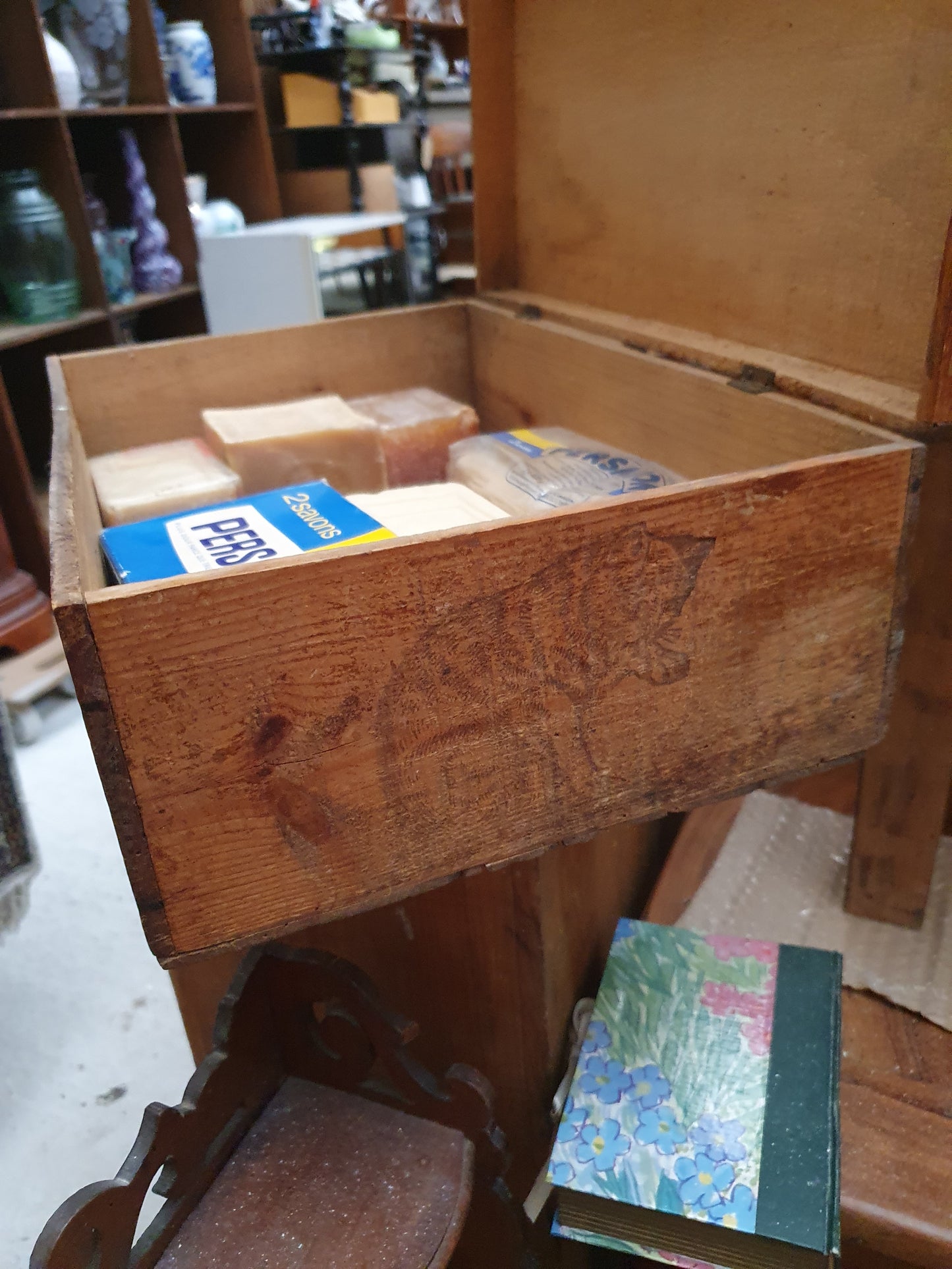 Caisse à amidon Le Chat