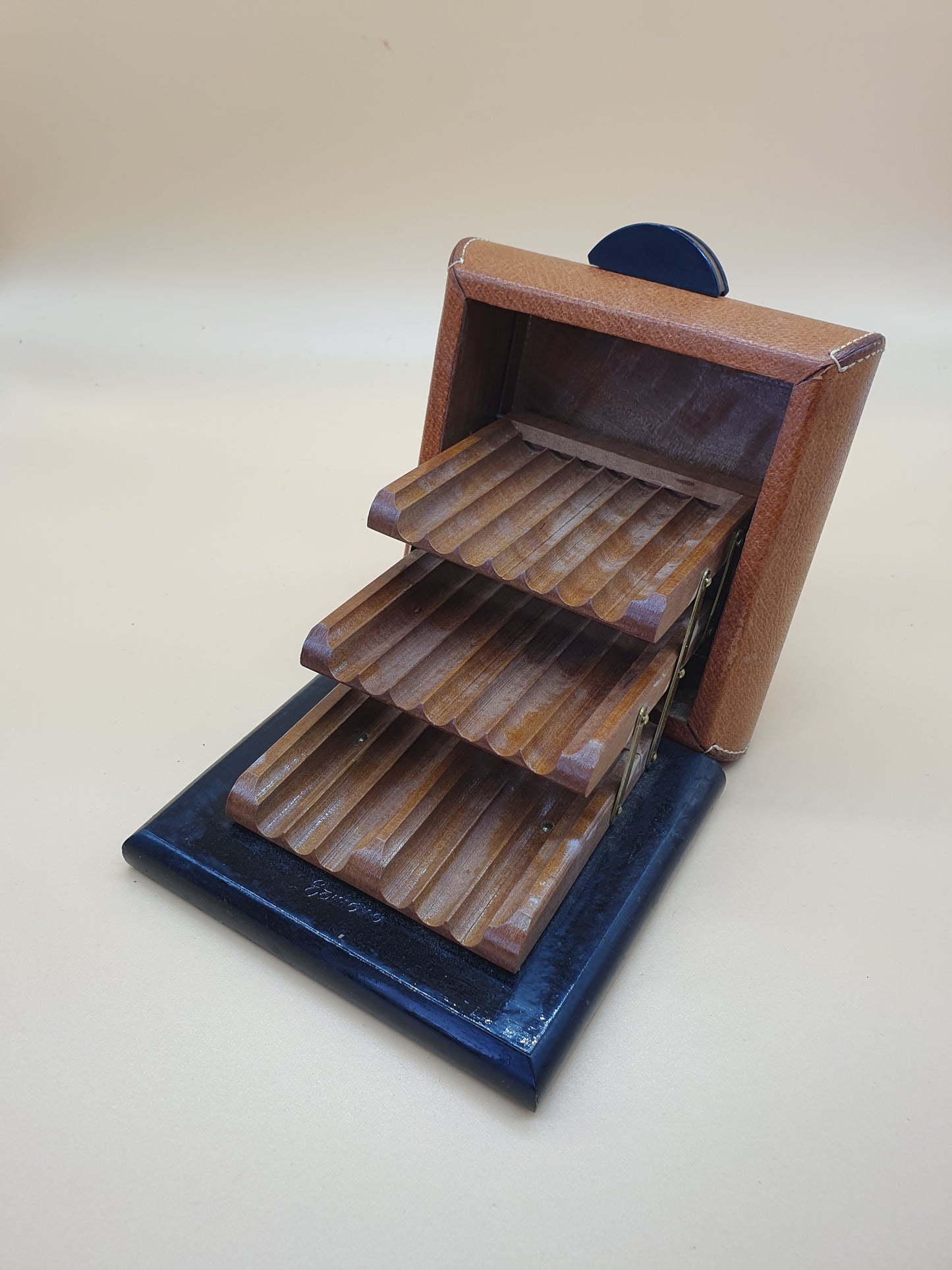 Coffret à cigarettes
