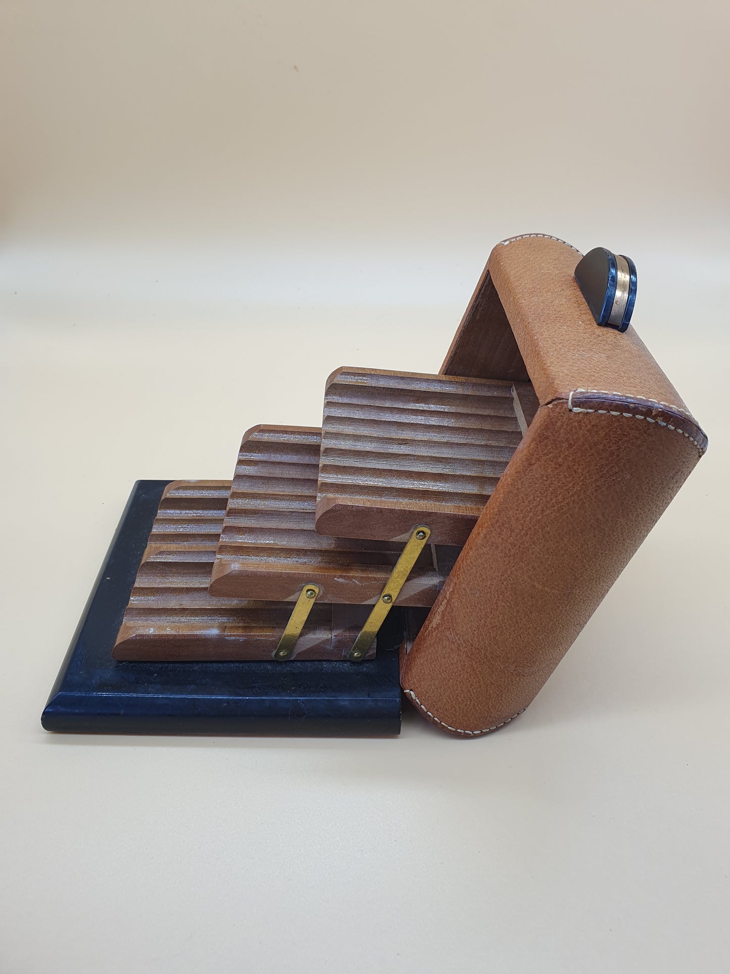 Coffret à cigarettes