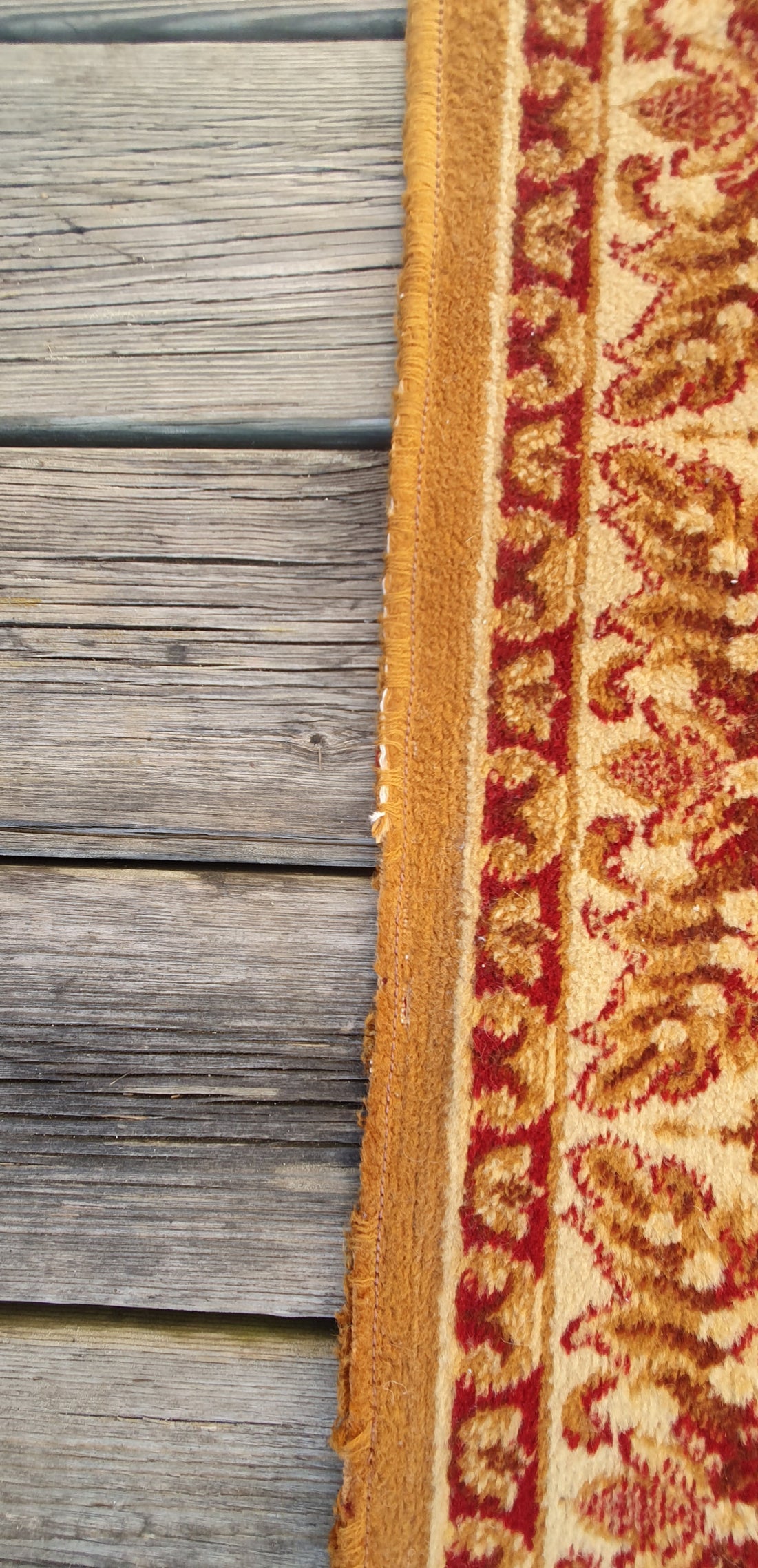 Grand tapis en laine