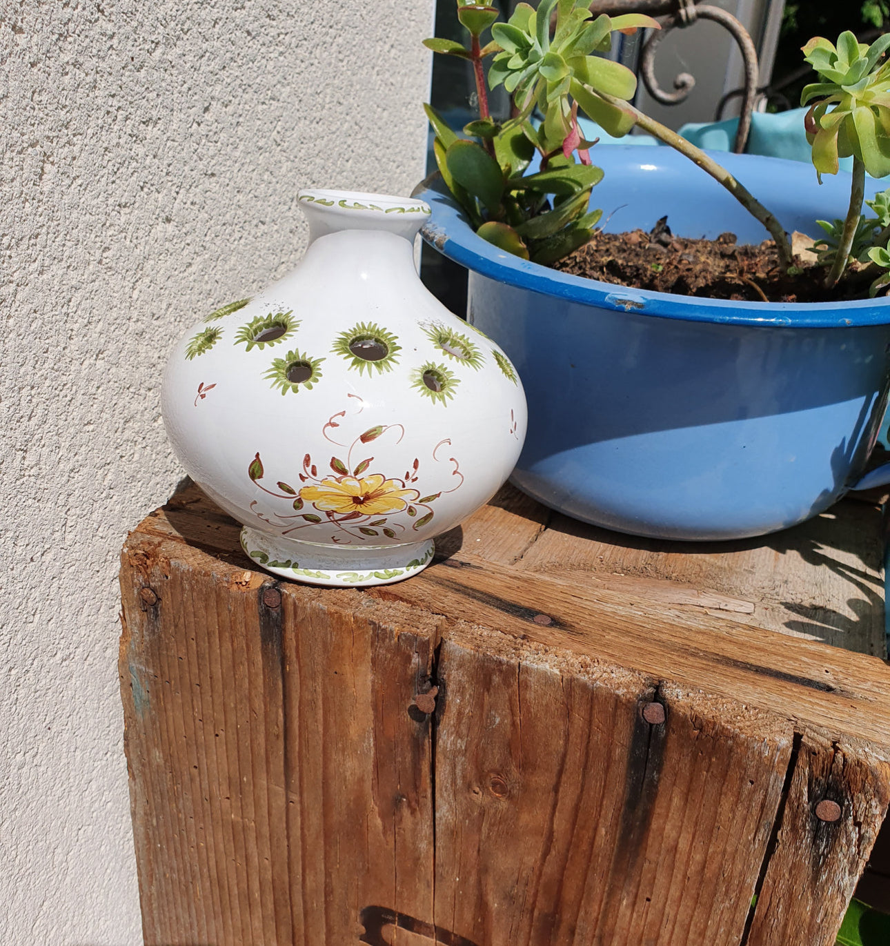 Vase pique fleurs MOUSTIERS