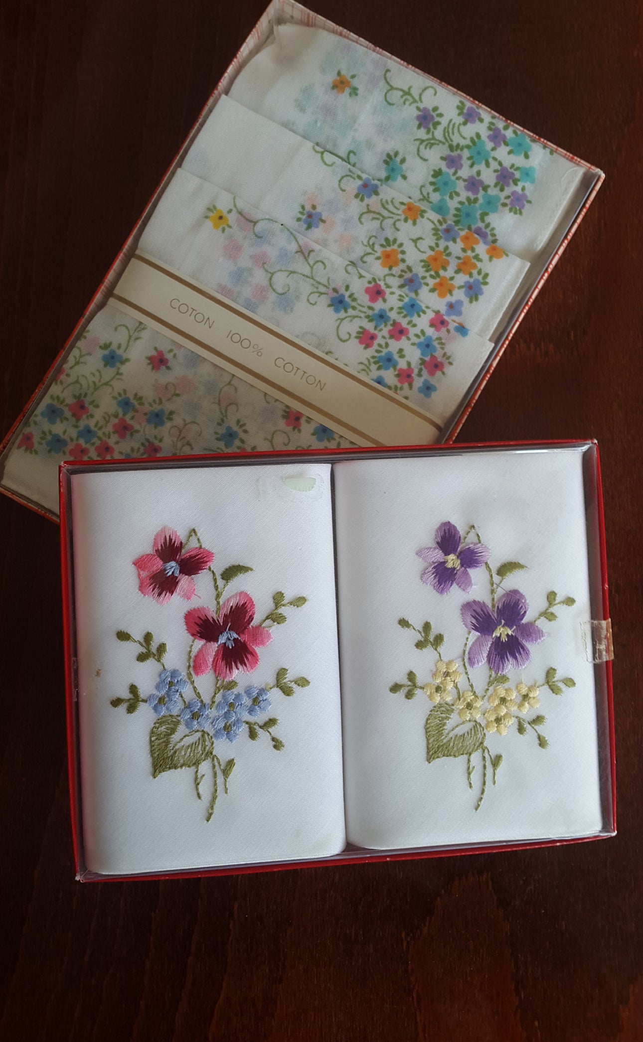 Mouchoirs fleuris en coton