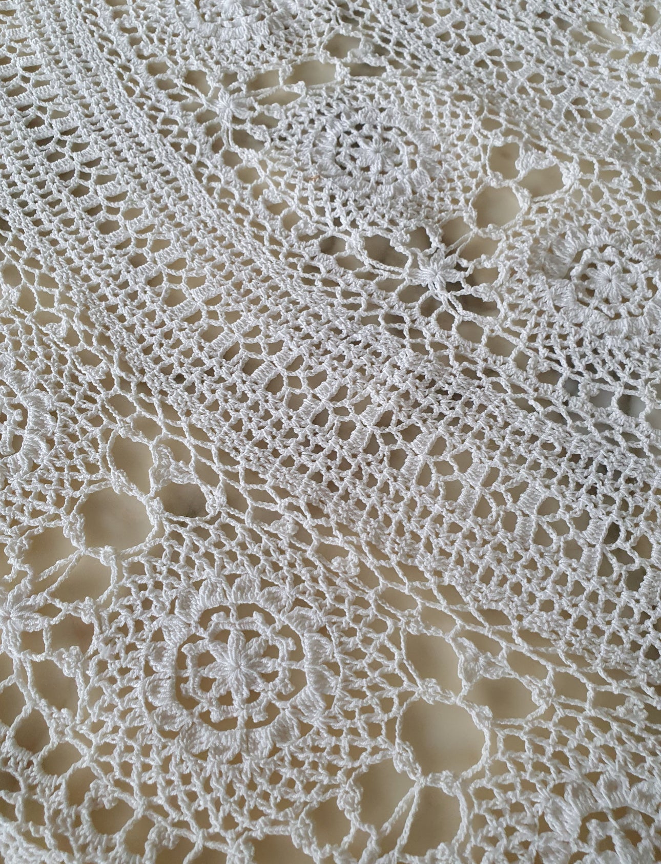 Nappe au crochet ancienne