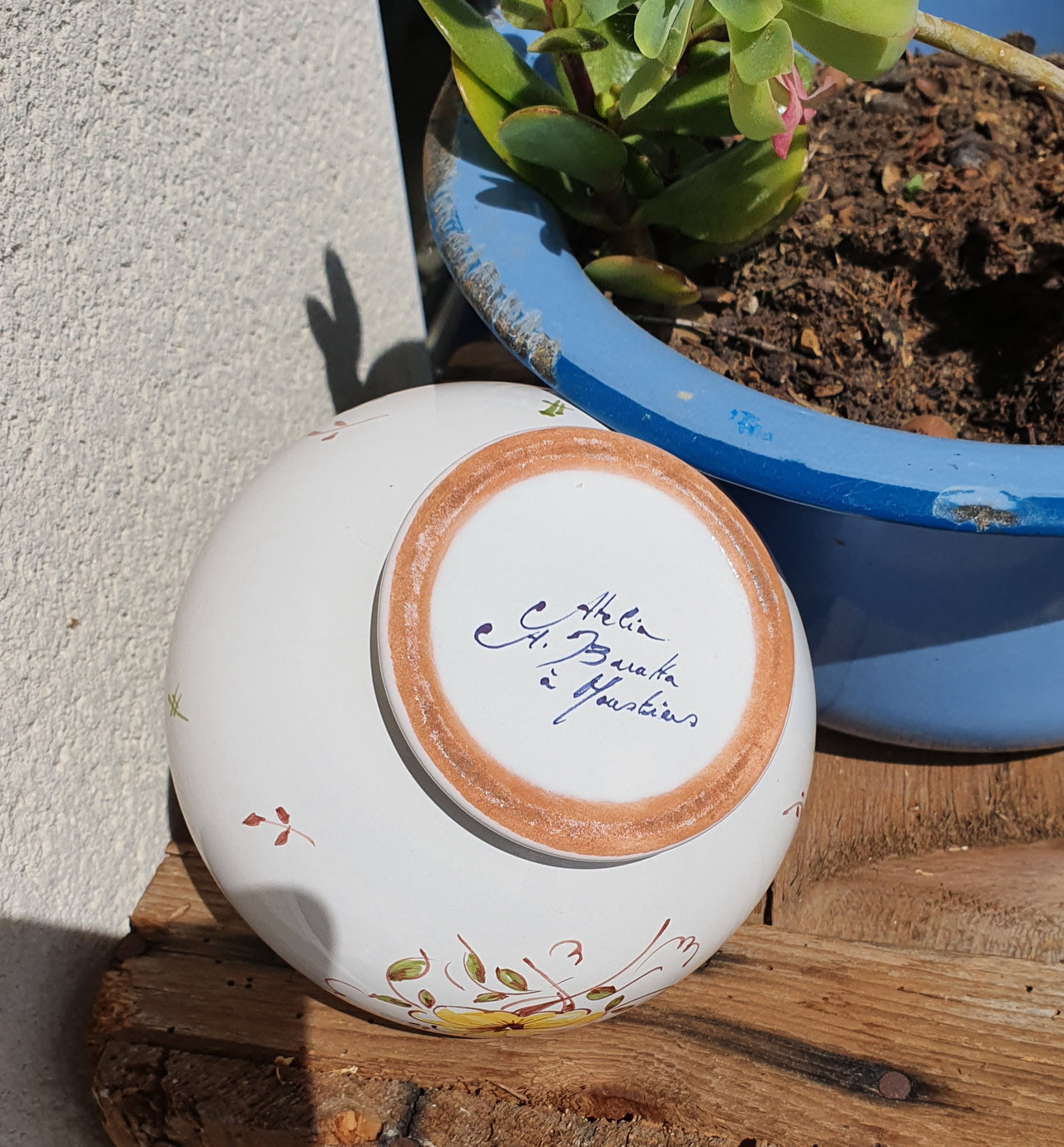 Vase pique fleurs MOUSTIERS